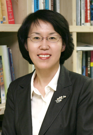  Prof. Hye-Sook Lim  님의 사진입니다.