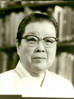 김 활 란 님의 사진입니다.