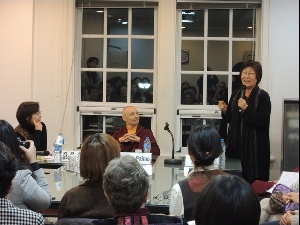 13.11.7 Asian Women's Studies Lecture 대표 이미지